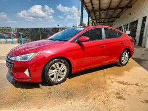 Hyundai Elantra 2.0L 4 2019