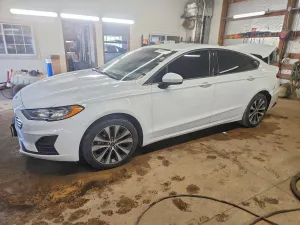 Ford Fusion 2.0L 4 2019