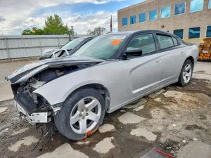 Dodge Charger 5.7L 8 2012