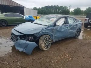Nissan Sentra 2.0L 4 2025