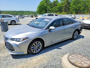 Toyota Avalon 3.5L 6 2022