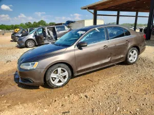 Volkswagen Jetta 2.0L 4 2014