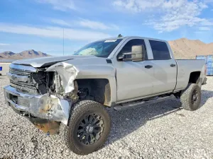 Chevrolet Silverado 1500 6.6L 8 2015