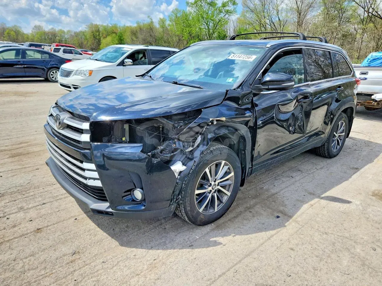 Toyota Highlander 3.5L 6 2017
