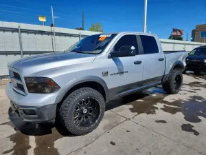 Dodge RAM 5.7L 8 2011