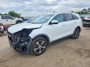 Kia Sorento 2.0L 4 2016