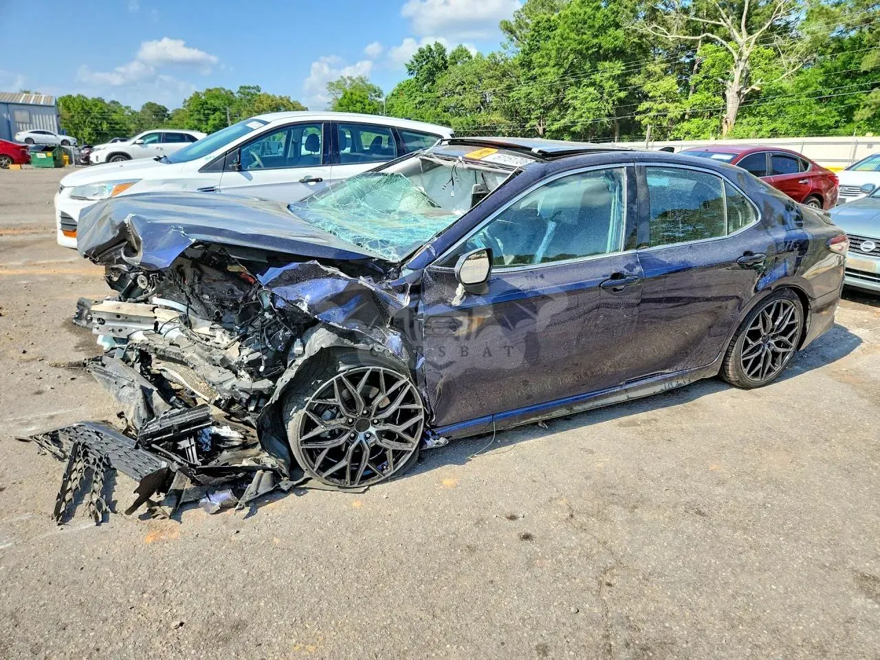 Toyota Camry 2.5L 4 2021