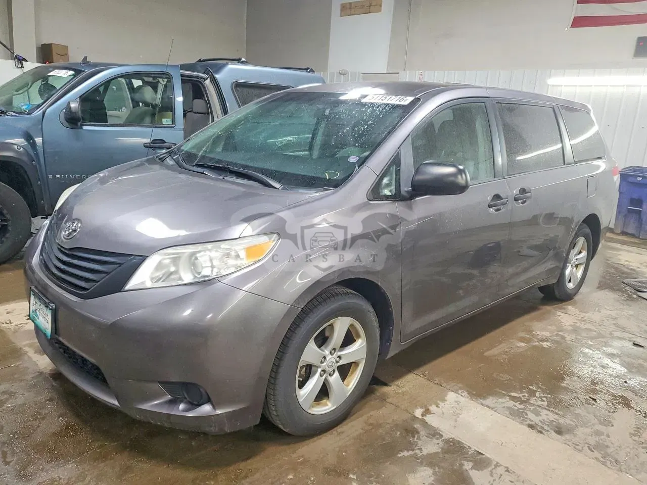 Toyota Sienna 2.7L 4 2011