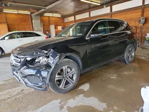 Mercedes-Benz GLC 2.0L 4 2019