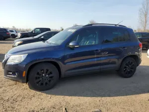 Volkswagen Tiguan 2.0L 4 2011