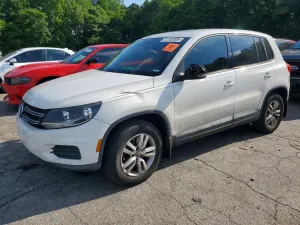 Volkswagen Tiguan 2.0L 4 2013