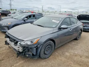 Nissan Altima 2.5L 4 2020