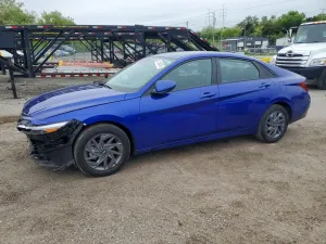 Hyundai Elantra 2.0L 4 2024