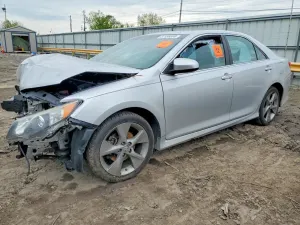 Toyota Camry 2.5L 4 2014