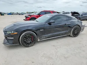 Ford Mustang 5.0L 8 2020