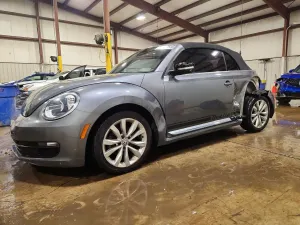 Volkswagen Beetle 2.5L 5 2013