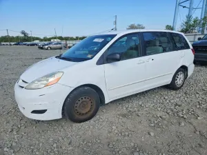 Toyota Sienna 3.5L 6 2009