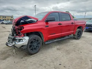Toyota Tundra 5.7L 8 2018