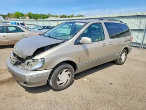 Toyota Sienna 3.0L 6 2002
