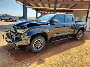 Toyota Tacoma 2.4L 4 2024