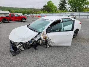 Toyota Corolla 1.8L 4 2019