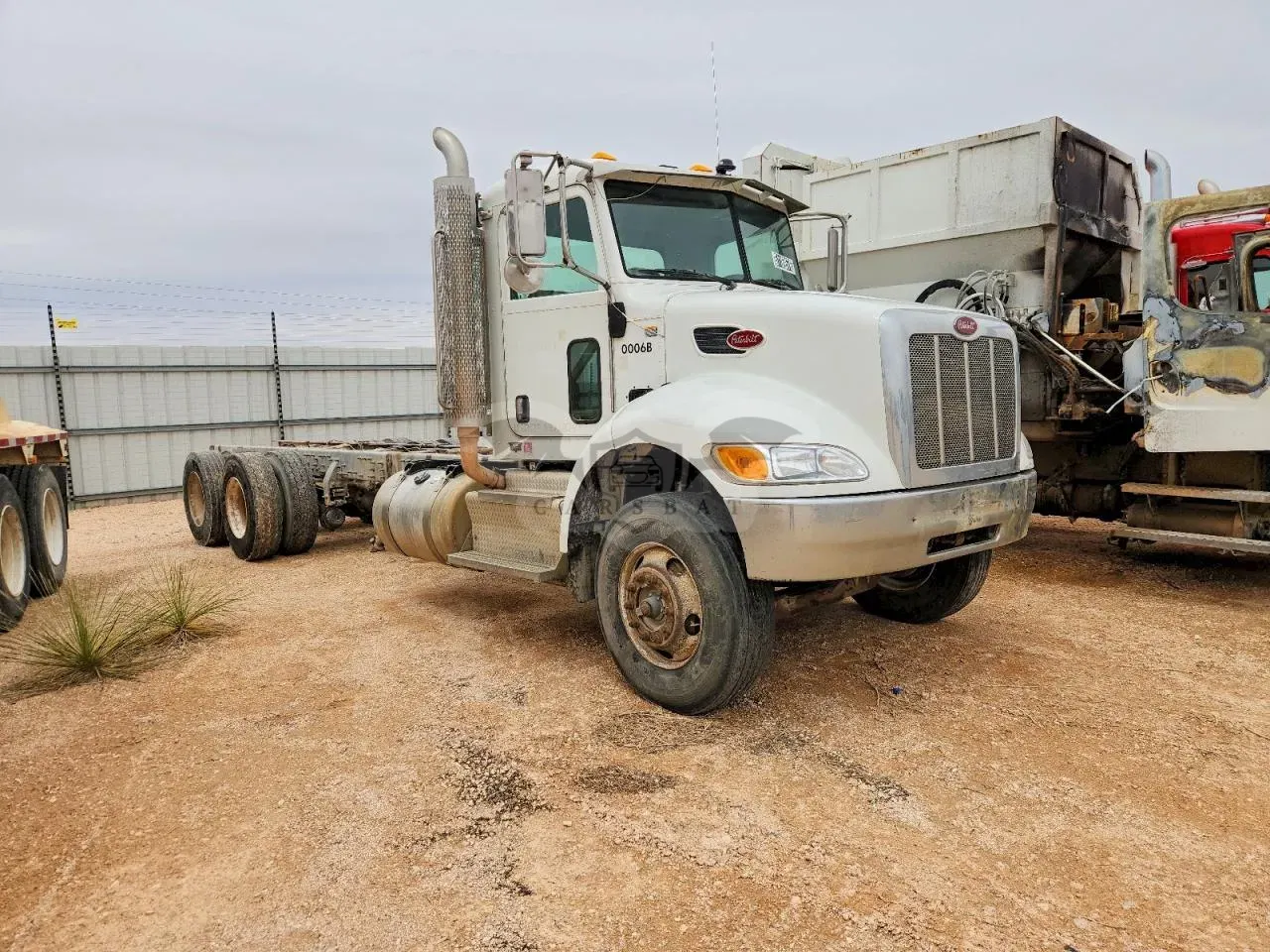 Peterbilt 330/337/348 8.3L 6 2013
