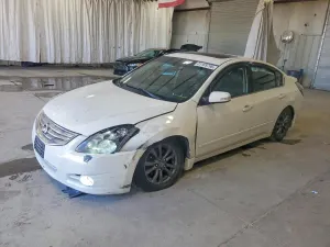 Nissan Altima 2.5L 4 2012