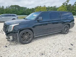Cadillac Escalade 6.2L 8 2016