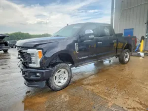 Ford F-350 6.7L 8 2019