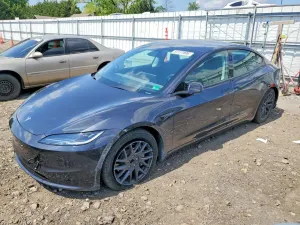 Tesla Model 3 2024