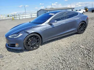Tesla Model S 2018