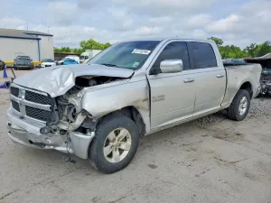 RAM 1500 5.7L 8 2018