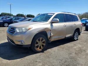 Toyota Highlander 3.5L 6 2012