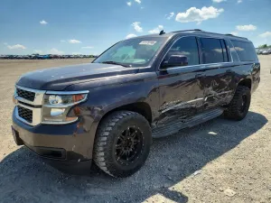 Chevrolet Suburban 5.3L 8 2015