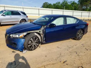 Nissan Altima 2.5L 4 2022