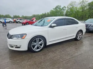 Volkswagen Passat 2.0L 4 2013