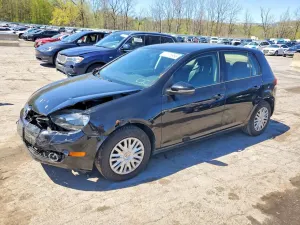 Volkswagen Golf 2.5L 5 2012