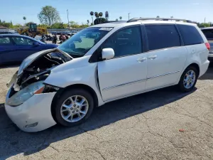 Toyota Sienna 3.3L 6 2006