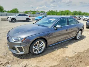 Audi A4 2.0L 4 2023