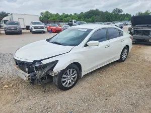 Nissan Altima 2.5L 4 2015