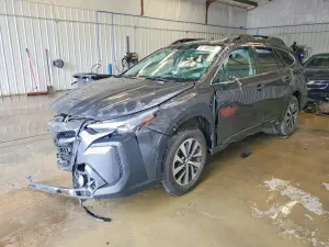 Subaru Outback 2.5L 4 2025