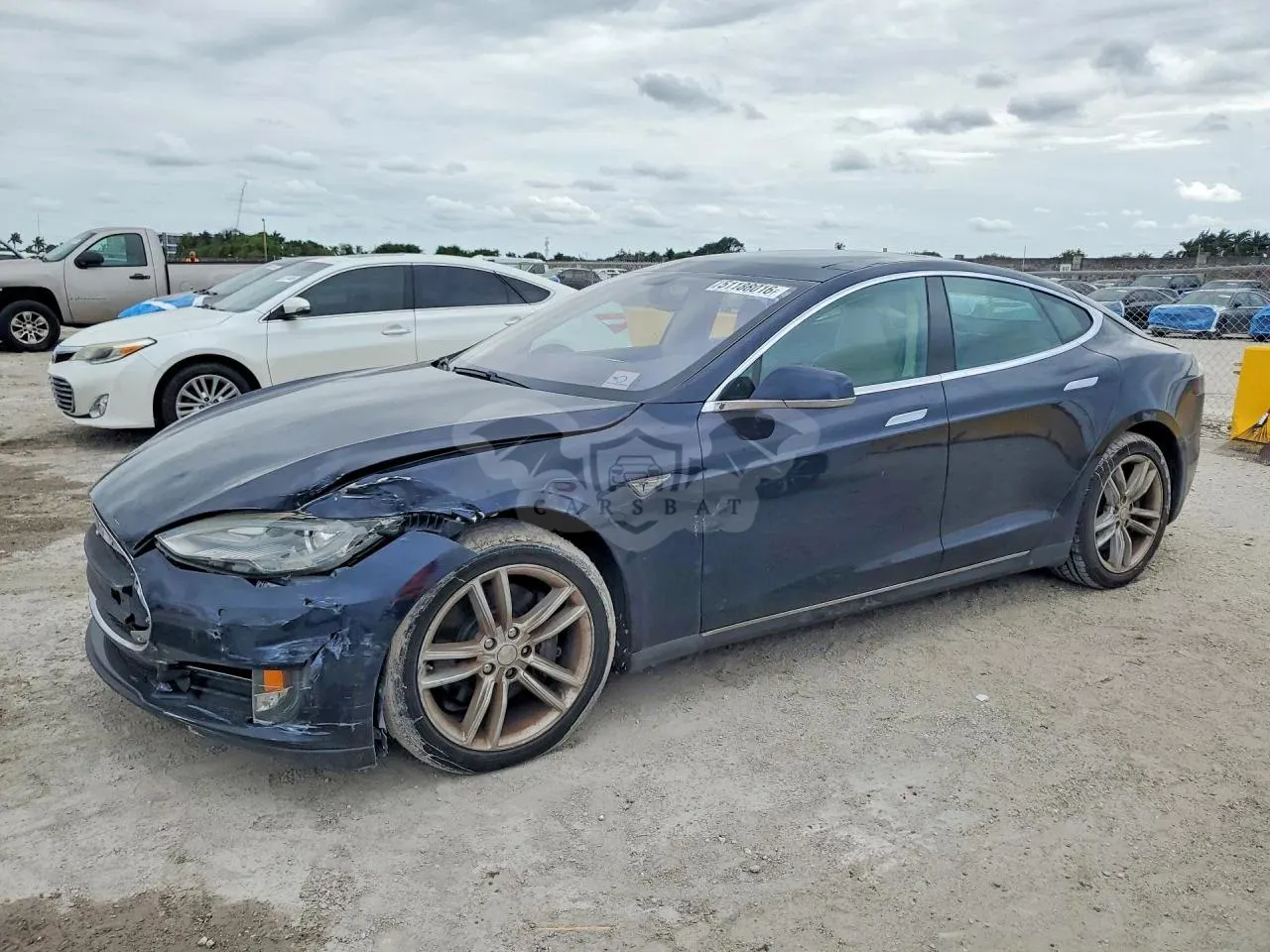 Tesla Model S 2013