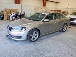 Volkswagen Passat 2.5L 5 2012