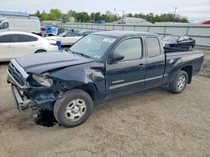 Toyota Tacoma 2.7L 4 2013