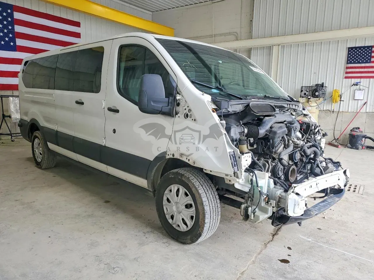Ford Transit 3.7L 6 2015