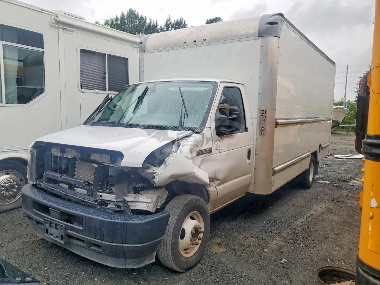 Ford Econoline 7.3L 8 2022