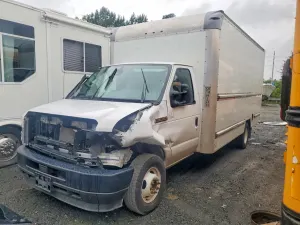 Ford Econoline 7.3L 8 2022