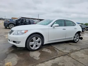 Lexus LS 4.6L 8 2012