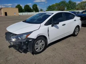 Nissan Versa 1.6L 4 2020