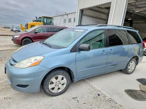 Toyota Sienna 3.3L 6 2006